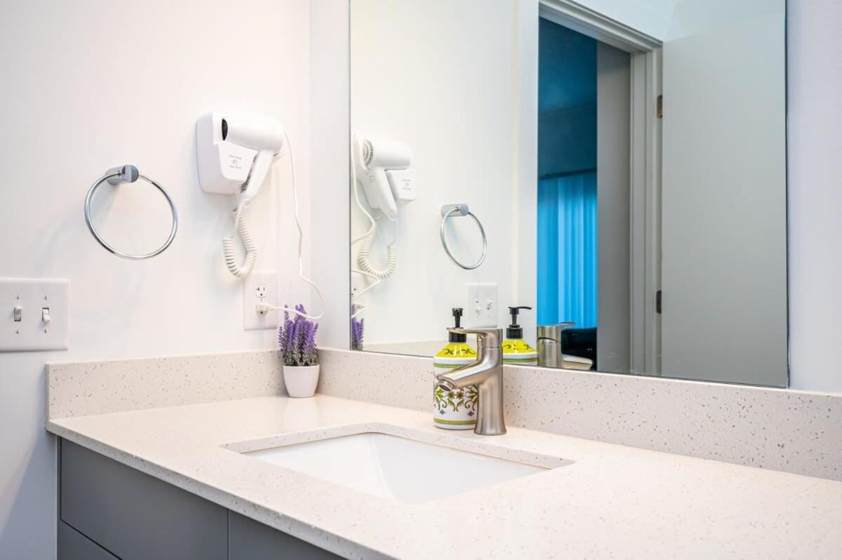 Apartment Luxe 1br W Balcony In Downtown 542blvd *