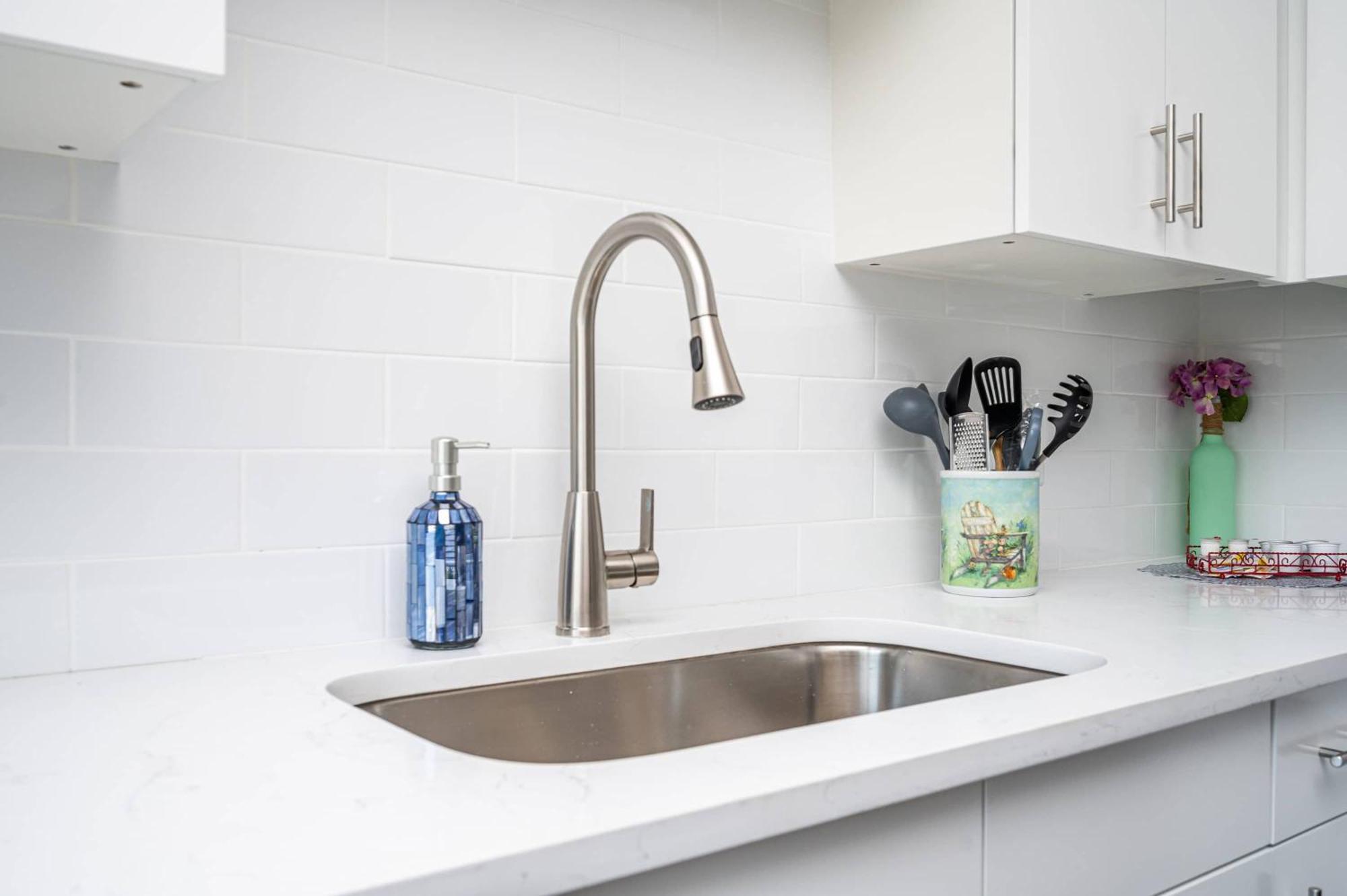 Vakantiehuis Luxe 1br W Balcony In Downtown 542blvd