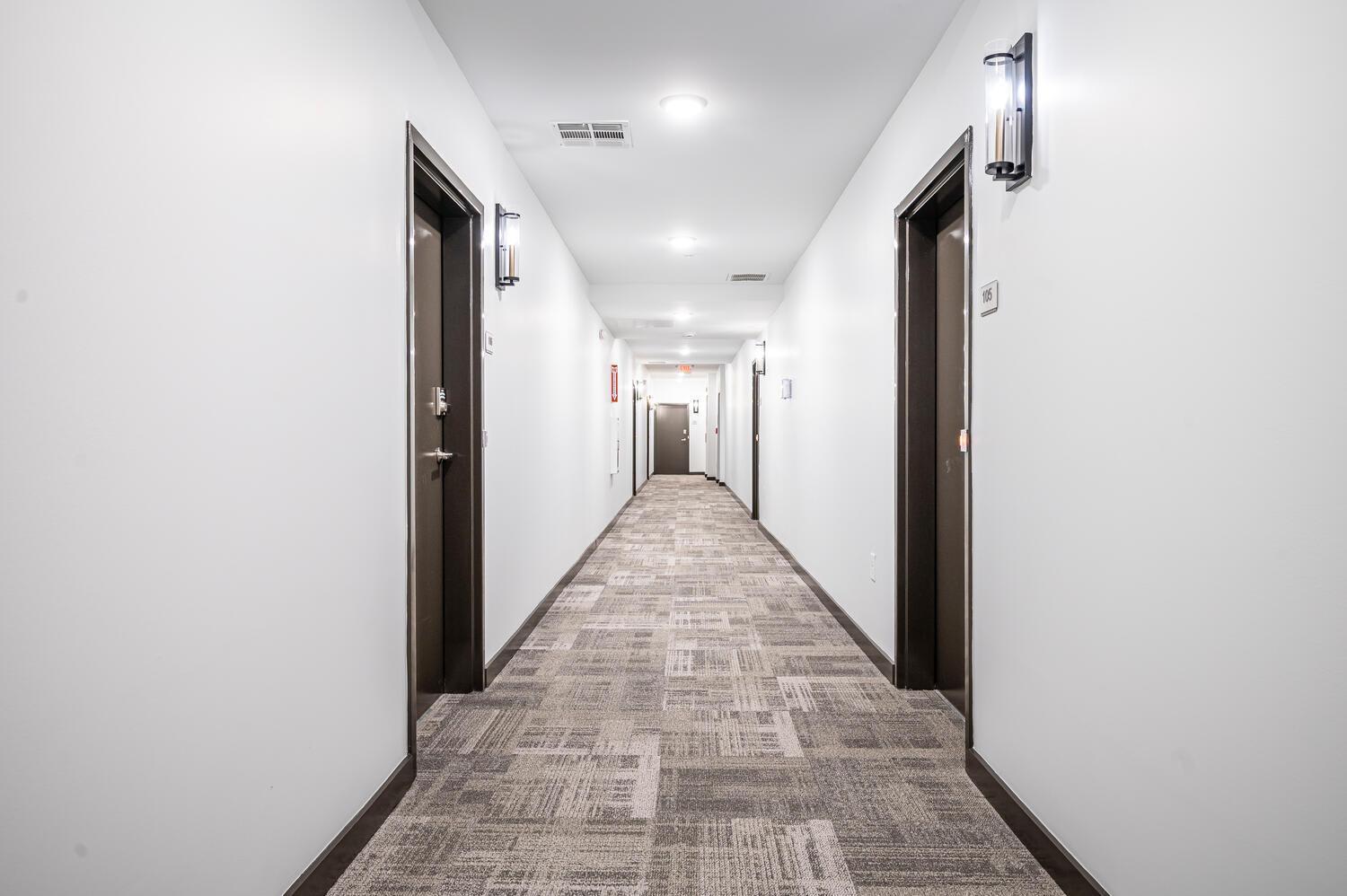 Vakantiehuis Luxe 1br W Balcony In Downtown 542blvd